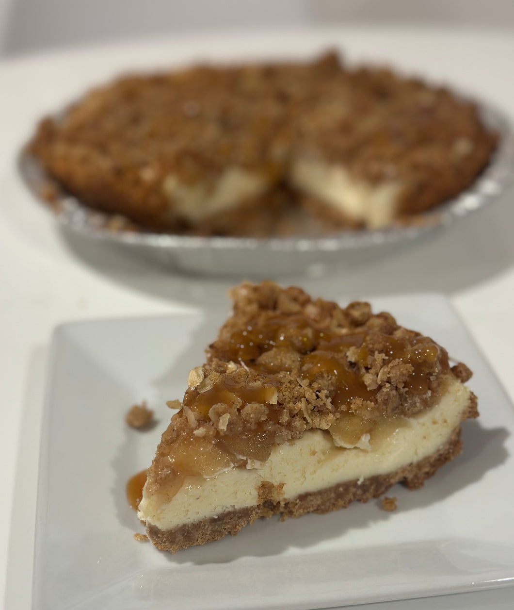 Apple Crumble Cheesecake